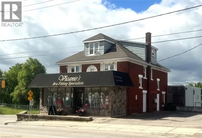 745 KING Street E, Kitchener
