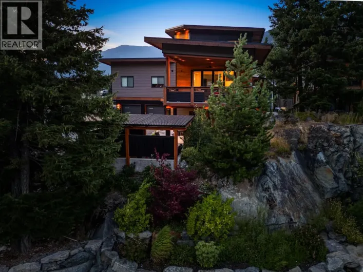 7456 DOGWOOD STREET, Pemberton