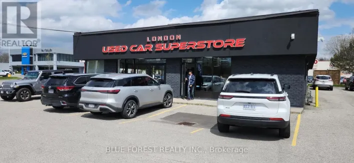 746 WHARNCLIFFE ROAD S, London South