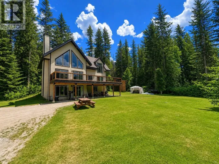 7475 6 Highway, Winlaw