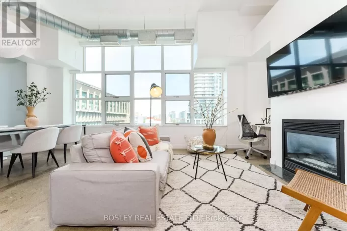 748 - 155 DALHOUSIE STREET, Toronto