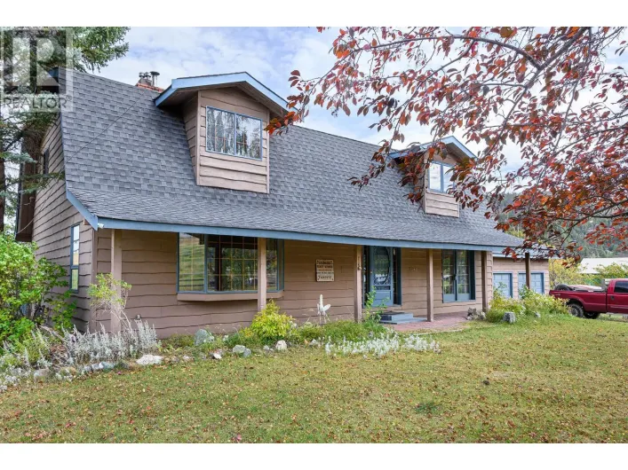 7480 WEST SUBDIVISION Road, Clinton