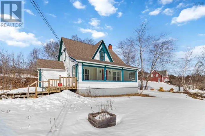 7484 Highway 3, Martins River