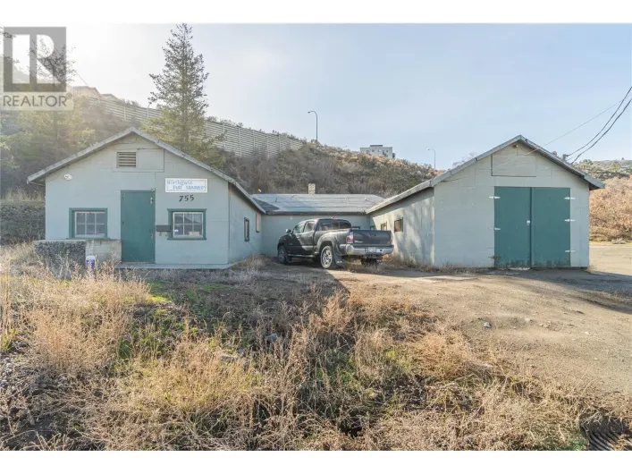 749 & 755 MISSION FLATS Road, Kamloops