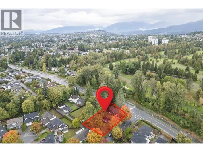 7492 BROADWAY, Burnaby