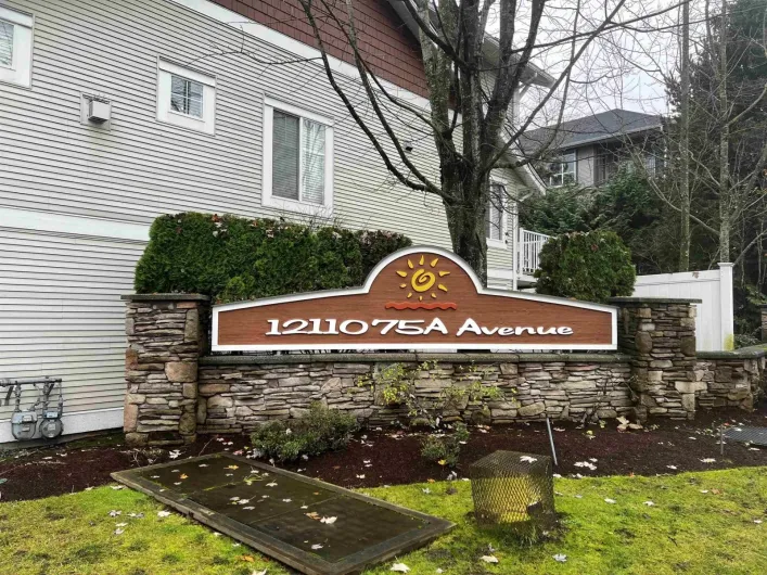75 12110 75A AVENUE, Surrey