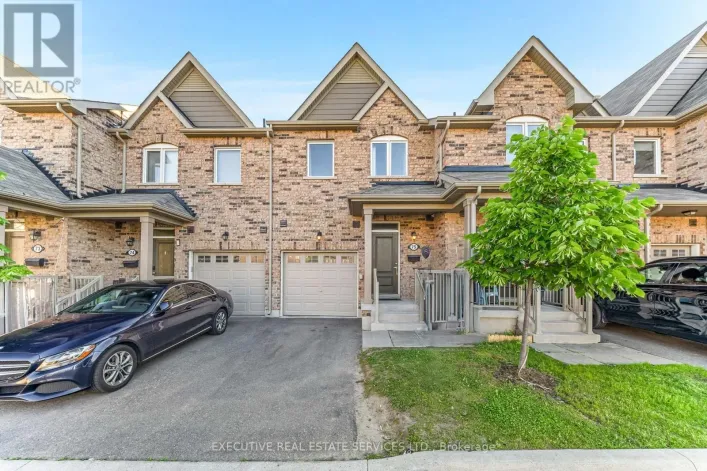 Row / Townhouse for sale: 75 - 50 EDINBURGH DRIVE, Brampton