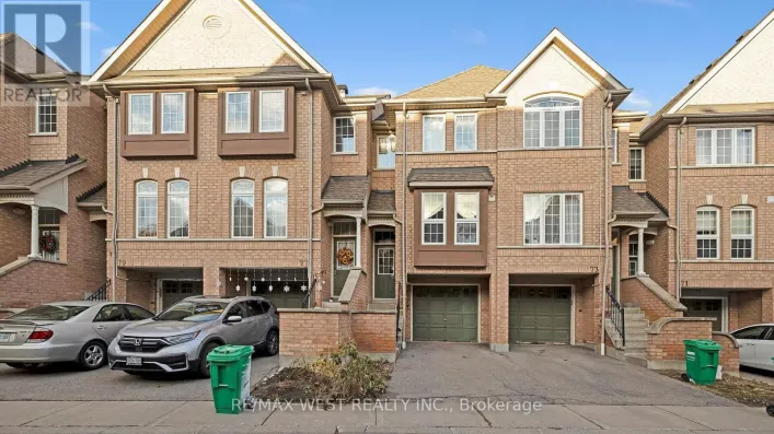 75 - 50 STRATHAVEN DRIVE, Mississauga