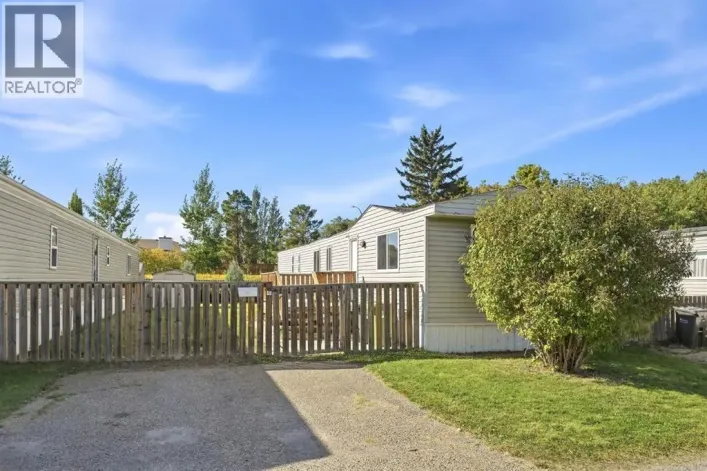 75, 5344 76 Street, Red Deer