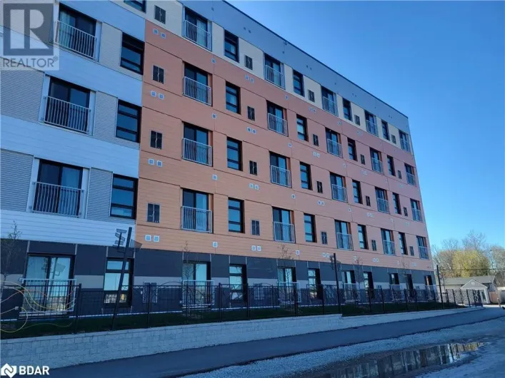 75 BARRIE Road Unit# 106, Orillia