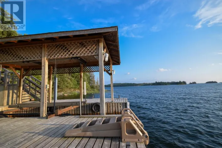 75 BLACK BEAR ROAD, Kenora Remote Area