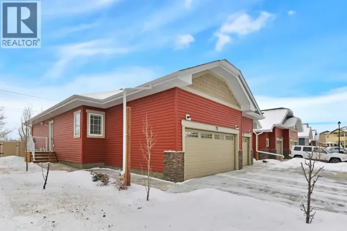 75 Golden Crescent, Red Deer