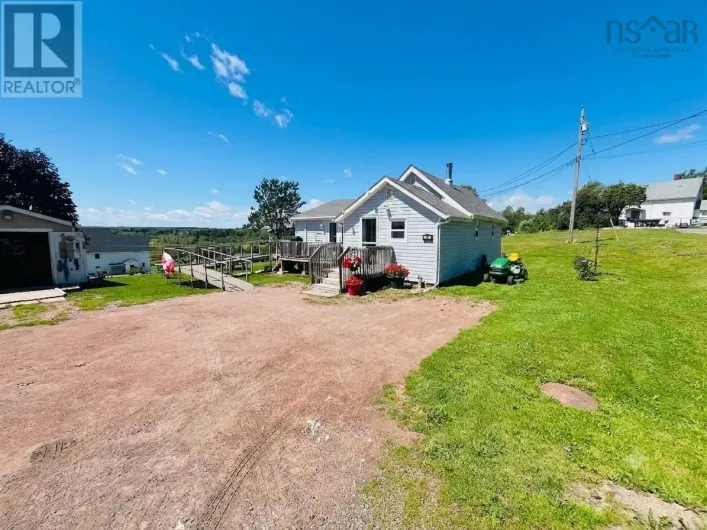 75 Hillside Drive, Maccan