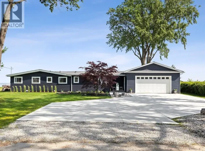 75 ISLAND, Lighthouse Cove