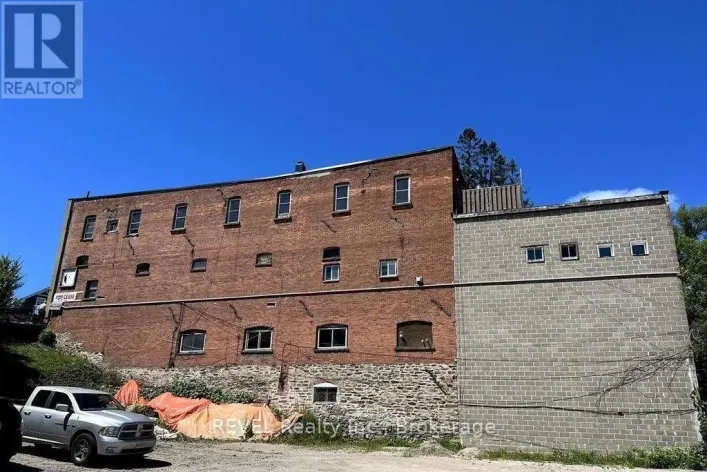 75 MANITOBA STREET, Bracebridge