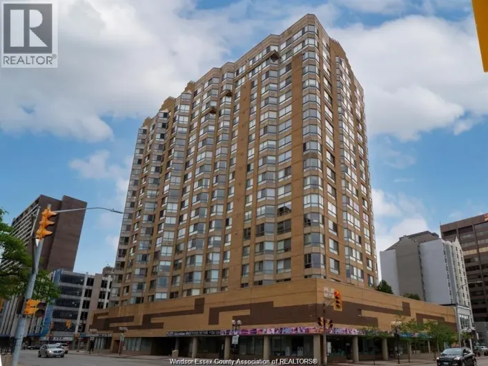 75 Riverside DRIVE East Unit# 901, Windsor