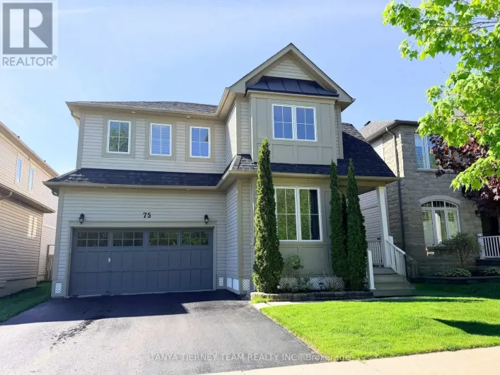 75 ROBERT ATTERSLEY DRIVE E, Whitby