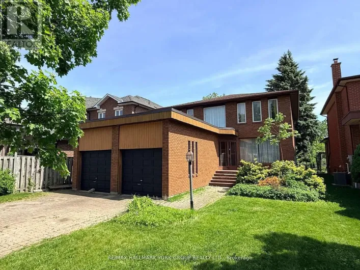 75 SPRUCE AVENUE, Richmond Hill