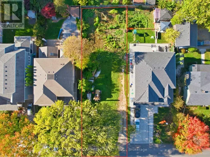 75 TROY STREET, Mississauga