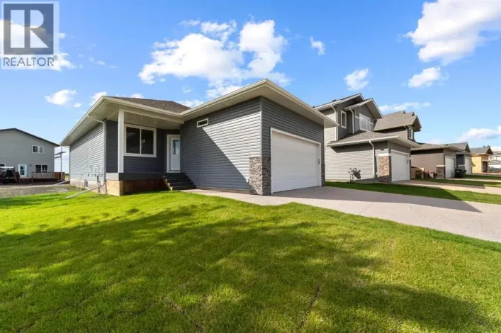 7501 38A Avenue, Camrose