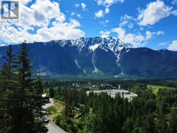 7505 PEBBLE CREEK DRIVE, Pemberton