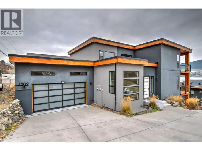 7509 Kennedy Lane, Vernon