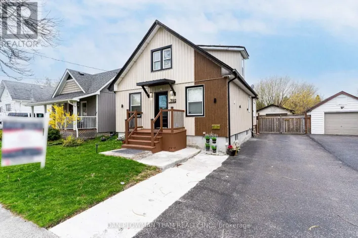 752 DOUGLAS STREET, Oshawa