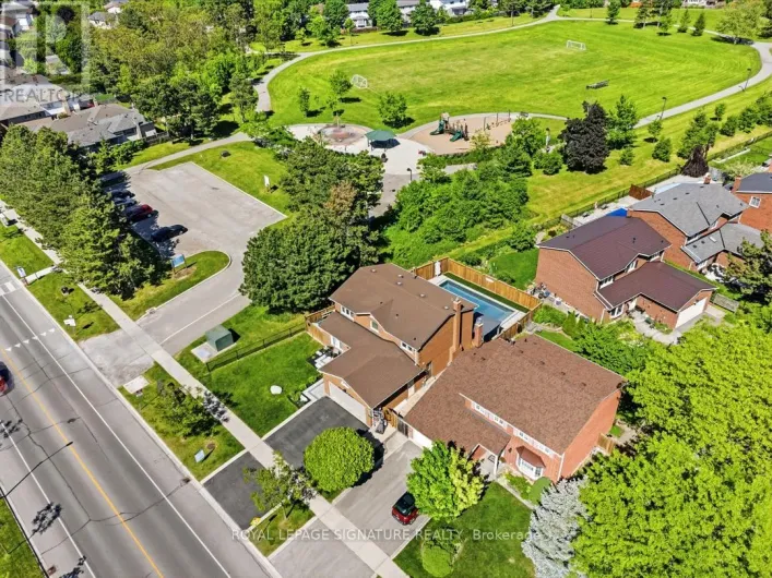752 LAURIER AVENUE, Milton
