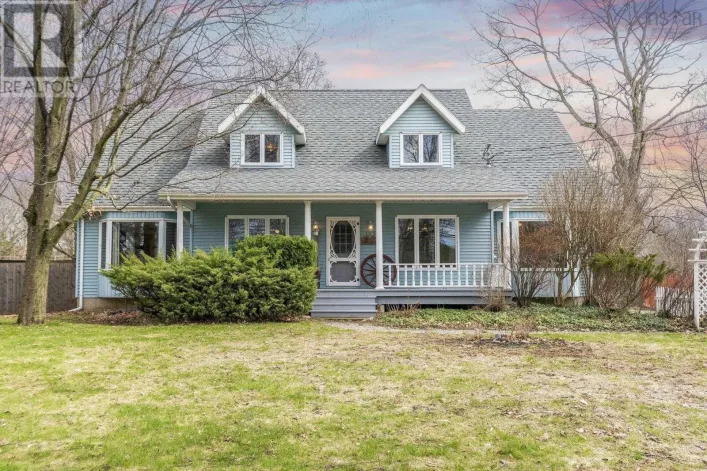 752 Main Street, Kingston