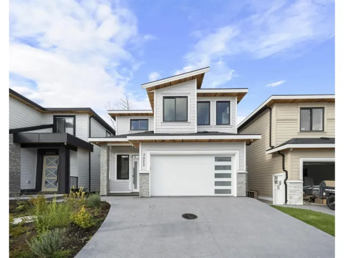 7523 205 STREET, Langley