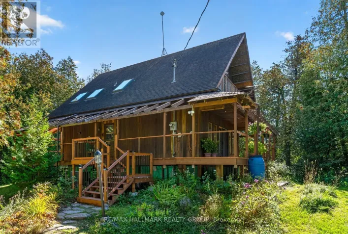 7524 FLEWELLYN ROAD, Ottawa
