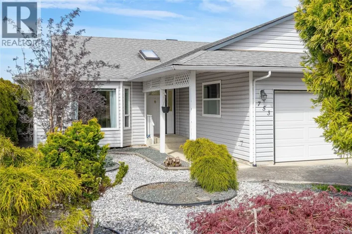 753 Soriel Rd, Parksville