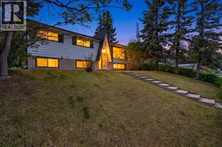 7539 Hunterview Drive NW, Calgary