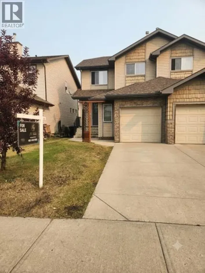 754 Luxstone Gate SW, Airdrie