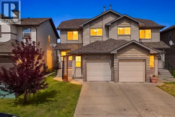 754 Luxstone Gate SW, Airdrie