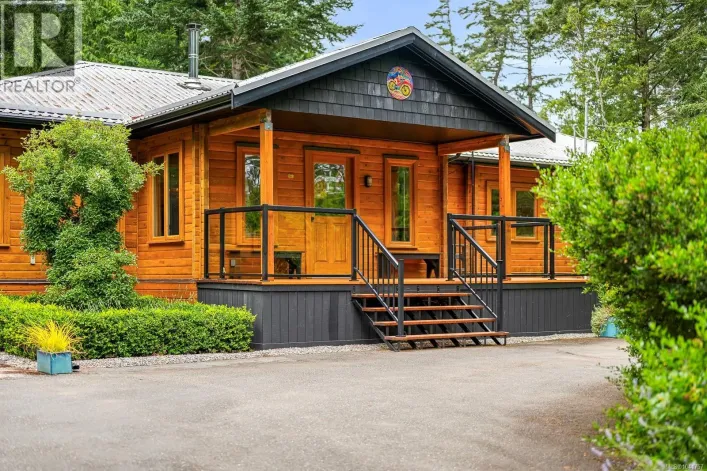 7540 Anderson Dr, Hornby Island