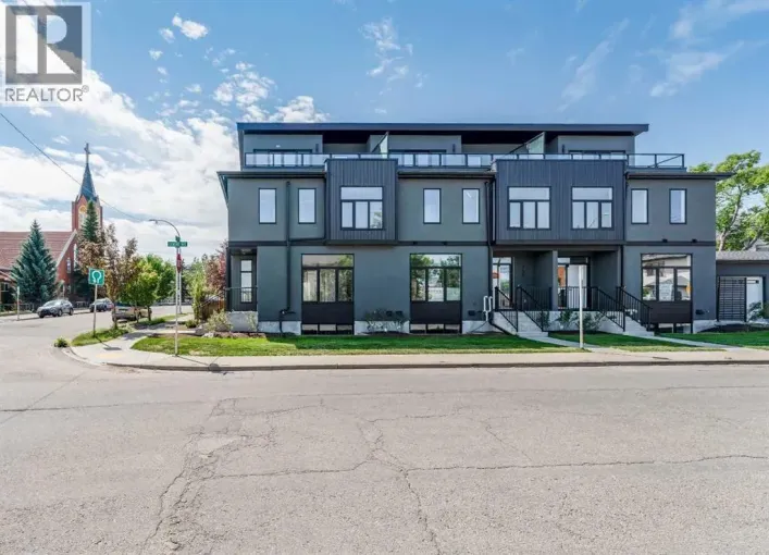 Row / Townhouse for sale: 755 Centre Avenue NE, Calgary