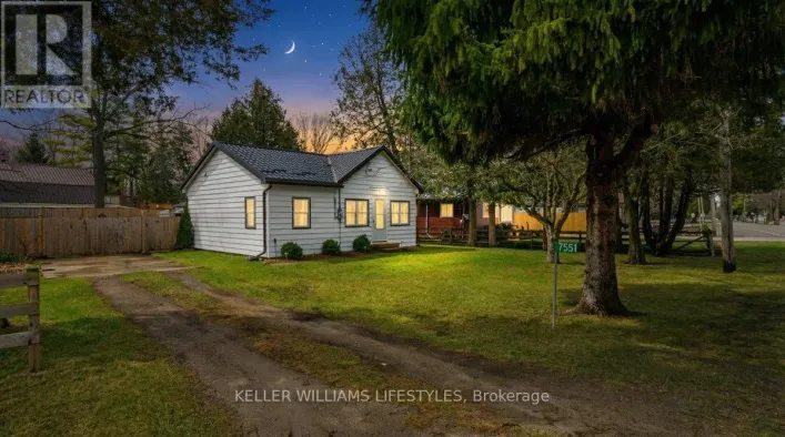 7551 RIVERSIDE DRIVE, Lambton Shores