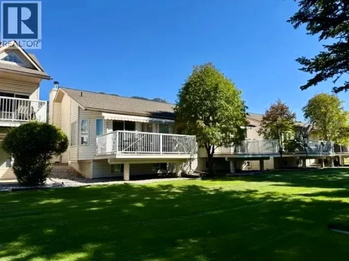 7559 Columbia Avenue Unit# 4, Radium Hot Springs