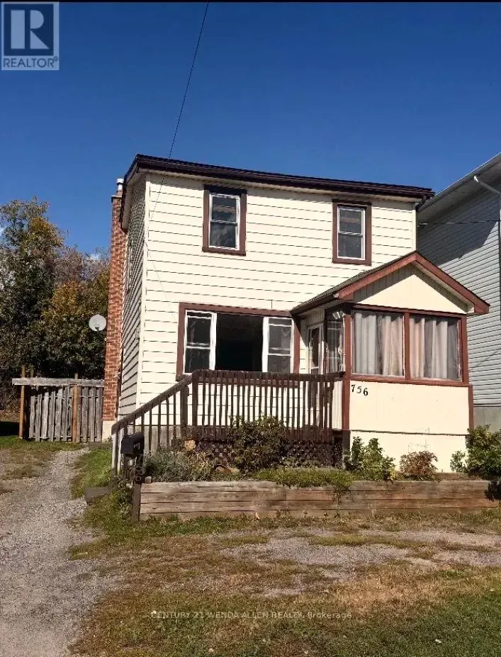 756 CEDAR STREET, North Bay