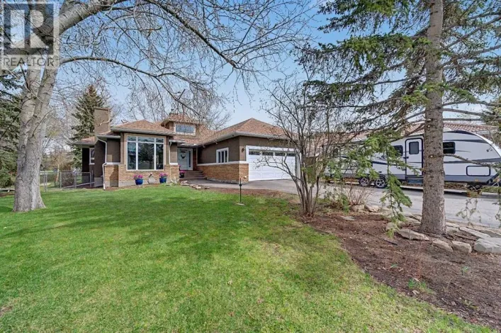 756 East Chestermere Drive, Chestermere