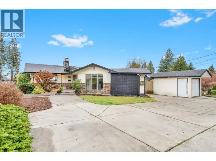 756 SHAW AVENUE, Coquitlam