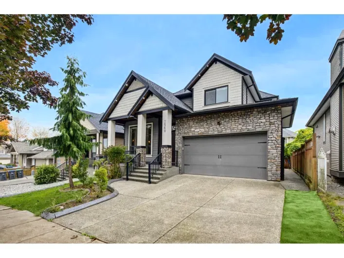 7560 146 STREET, Surrey