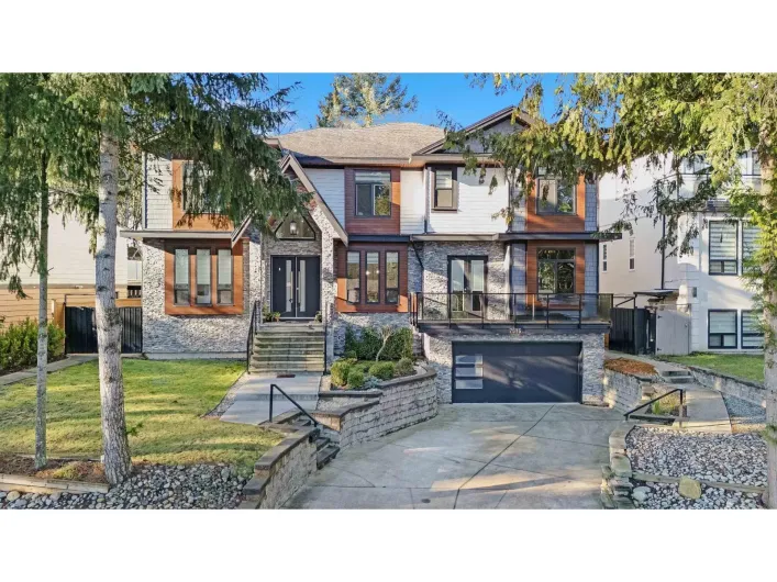 7575 143 STREET, Surrey