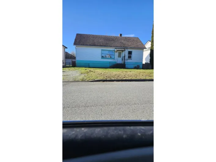 7575 DUNSMUIR STREET, Mission