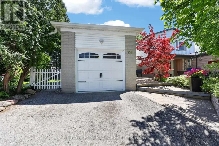 758 BEMAN DRIVE, Newmarket