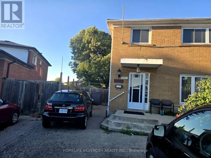 7585 WRENWOOD CRESCENT, Mississauga