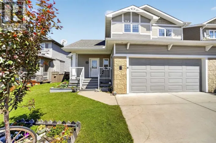 759 Stonehaven Drive, Carstairs