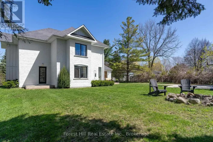 7599 36/37 NOTTAWASAGA SIDE ROAD E, Clearview