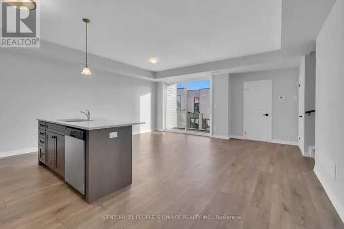 76 - 261 WOODBINE AVENUE, Kitchener